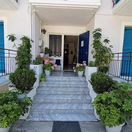 Apart-hotel Βασιλική Ενοικ. Δωμάτια Vasiliki
