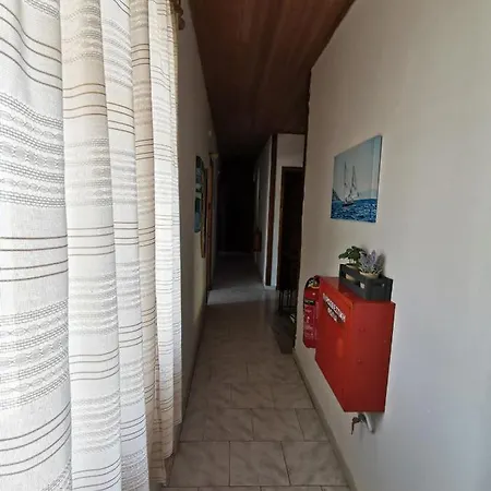 Apart-hotel Βασιλική Ενοικ. Δωμάτια *