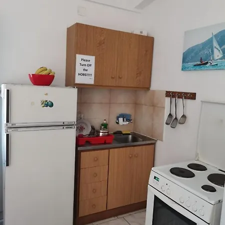 Βασιλική Ενοικ. Δωμάτια Vasiliki