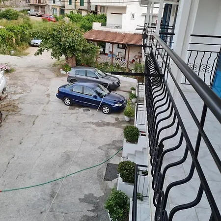 Βασιλική Ενοικ. Δωμάτια Vasiliki