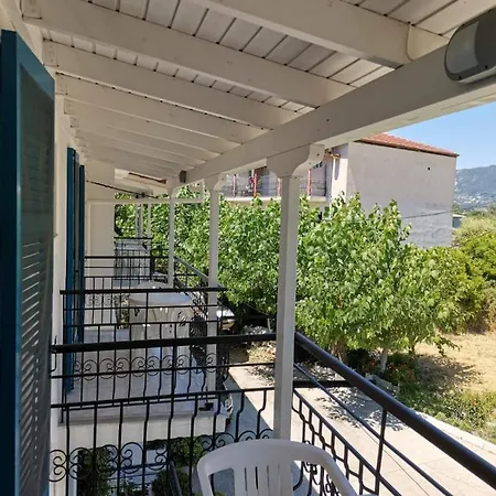 Βασιλική Ενοικ. Δωμάτια Appart hôtel Vasiliki